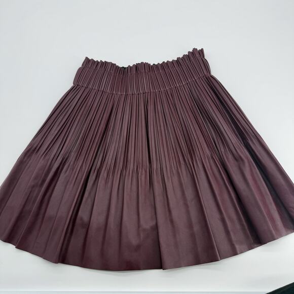 Avec Les Filles Faux Leather Pleated A Line Mini Skirt Burgundy Womens S - Picture 2 of 12